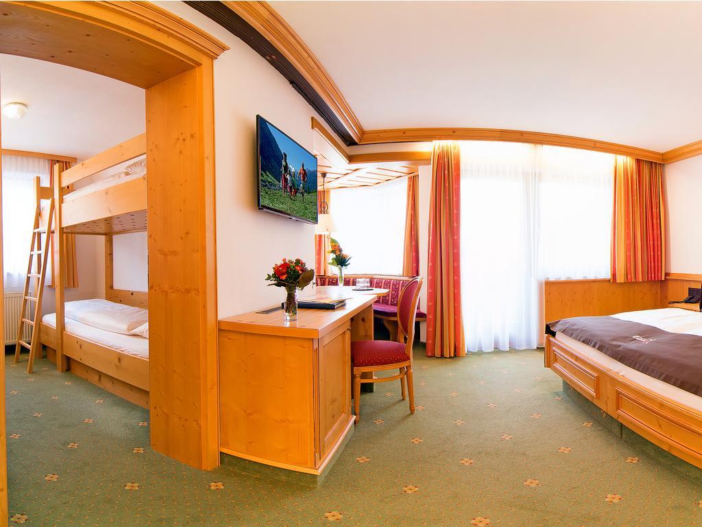 Alpenhotel Tirolerhof Neustift im Stubaital Exteriör bild