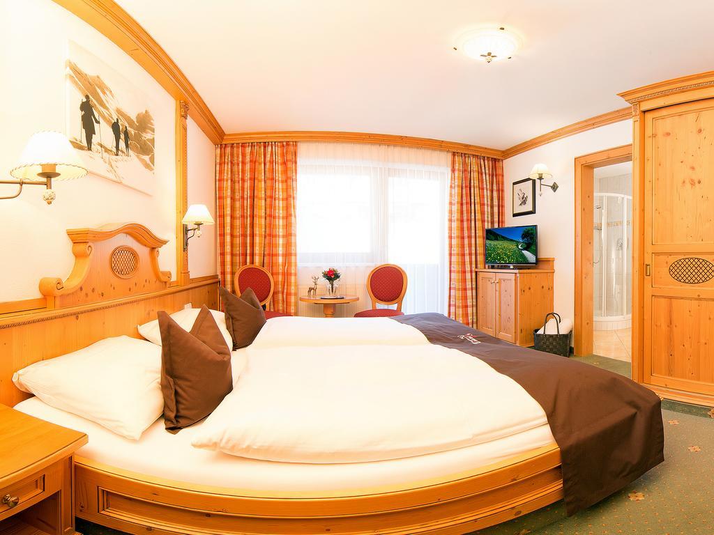 Alpenhotel Tirolerhof Neustift im Stubaital Exteriör bild