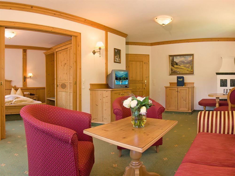 Alpenhotel Tirolerhof Neustift im Stubaital Exteriör bild
