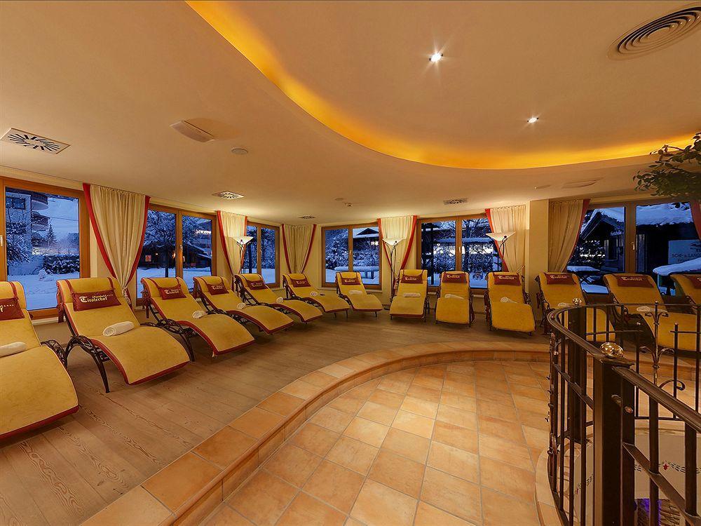Alpenhotel Tirolerhof Neustift im Stubaital Exteriör bild