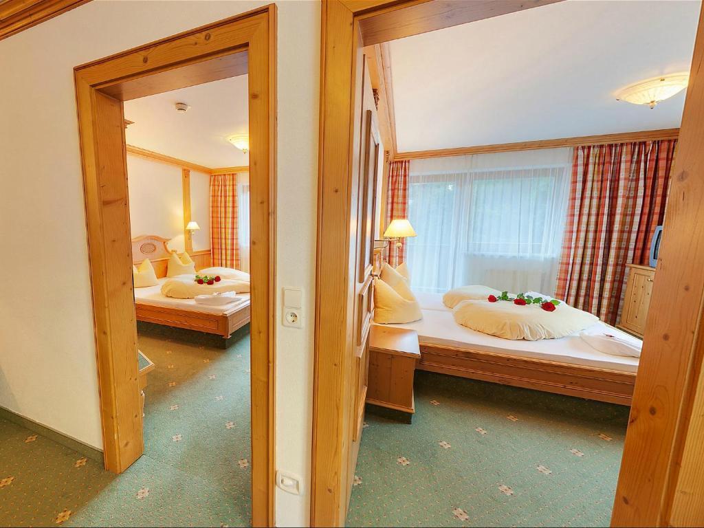 Alpenhotel Tirolerhof Neustift im Stubaital Exteriör bild