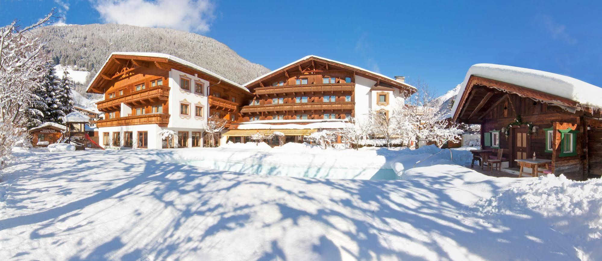 Alpenhotel Tirolerhof Neustift im Stubaital Exteriör bild
